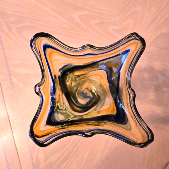 Vintage Mid-Century Free-Form Hand Blown Murano Style Swirl Glass Vase Coil Base - Picture 11 of 16